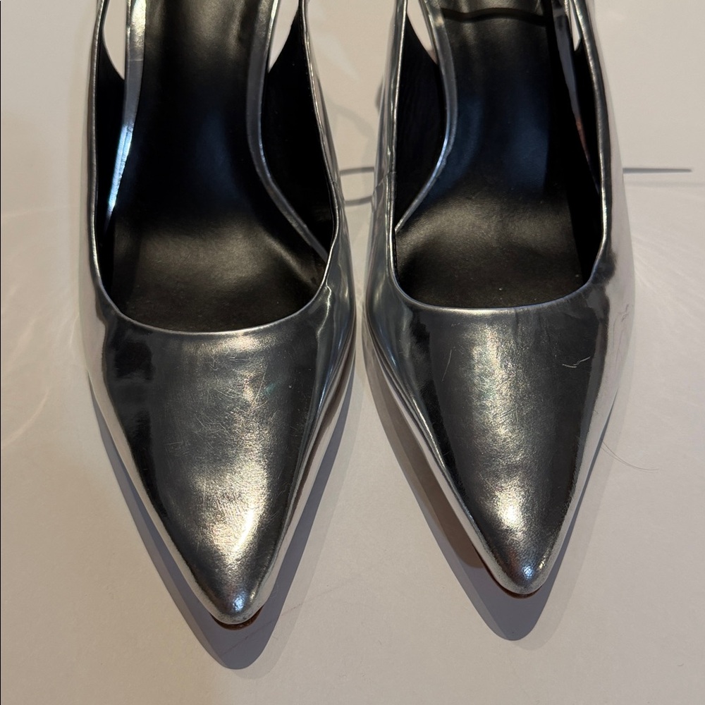 Reformation Westlyn Closed Toe Wedge Silver 7.5  Kitten Heel - Picture 5 of 12